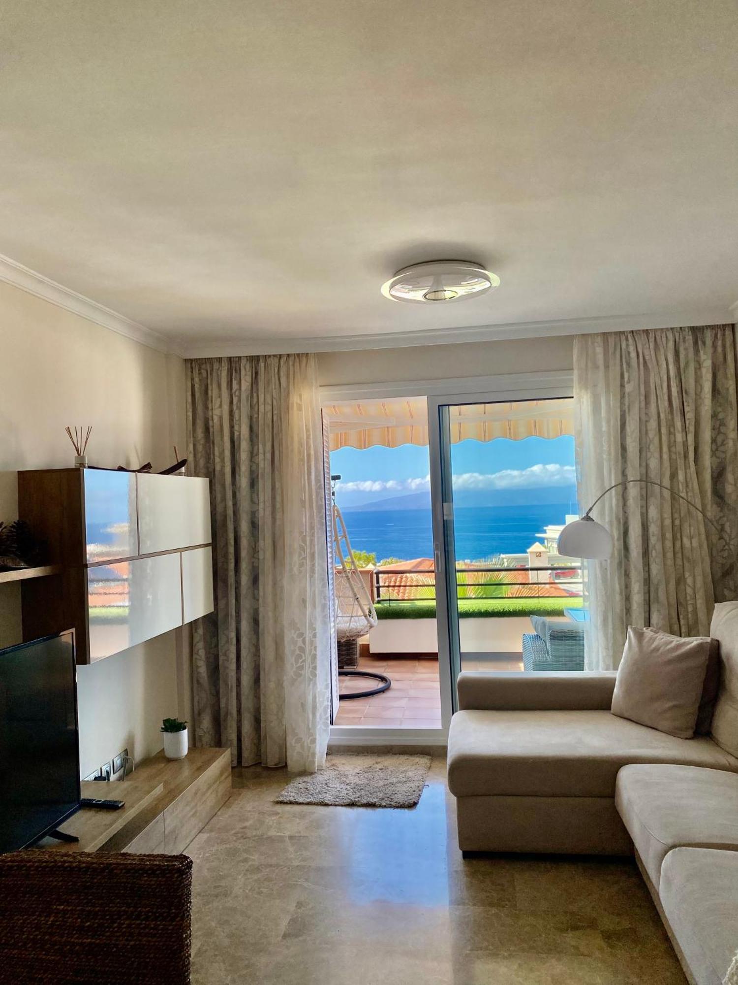 Apartment With Spectacular View In Puerto Santiago Puerto de Santiago  Exterior photo